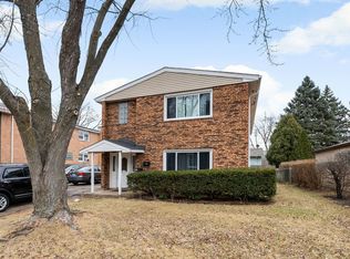 2185 Burr Oak St, Hanover Park, IL 60133
