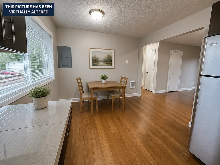 12702 E Burnside St #10 — Photo 4