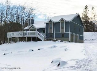 204 Sage Rd, Long Pond, PA 18334