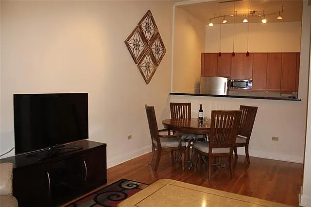 330 Julia St #223 — Photo 8
