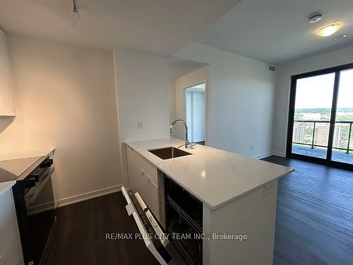 2075 Lakeshore Rd #2301 — Photo 4