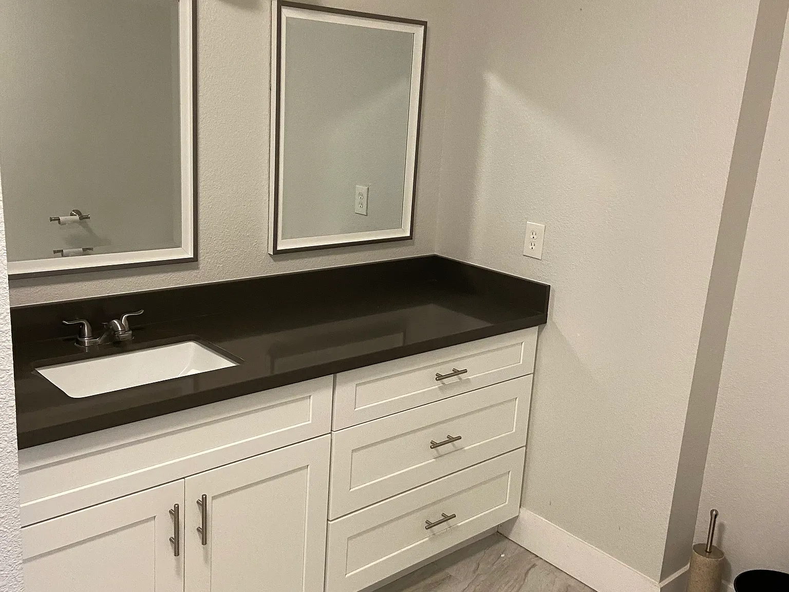 1 bed, 200 sqft, $1,000 — Photo 4