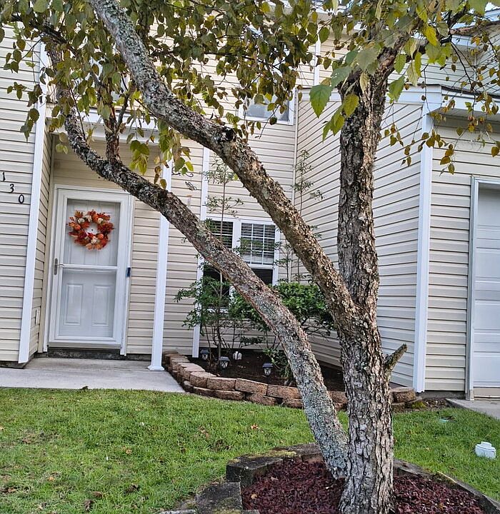 1st image of 130 Grand Oaks Dr Unit 130