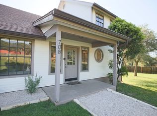 708 Cowal Dr S, Spicewood, TX 78669