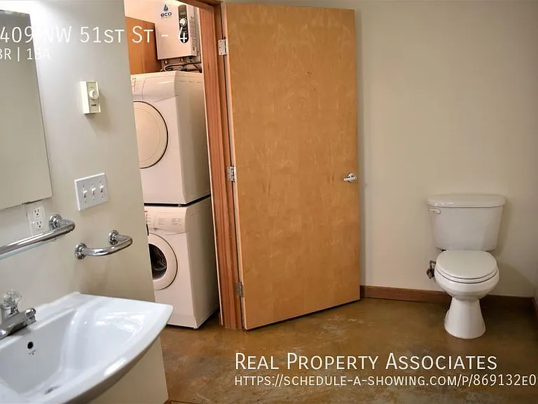 1409 NW 51st St #4 — Photo 6