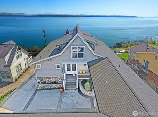 656 Lehman Dr, Camano Island, WA