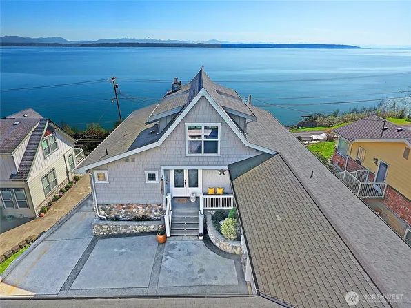 656 Lehman Drive, Camano Island, WA 98282