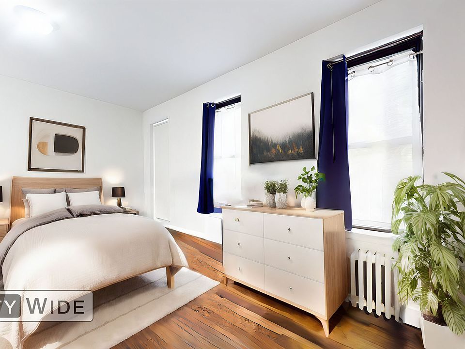 1st image of 107 Saint Marks Pl APT 3A