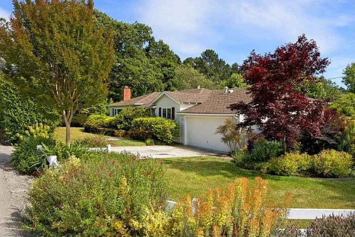 314 Overhill Rd photo 1