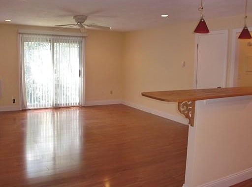4th image of 18 Washington St APT 12