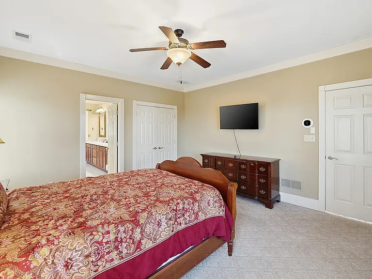 425 Sanderlin Mountain Dr — Photo 10