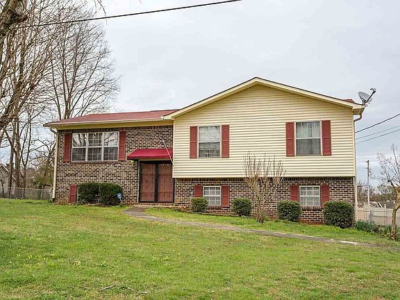 2nd image of 5137 Creek Bend Cir NW