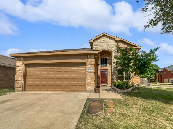 10424 Rising Knoll Ln, Fort Worth, TX 76131