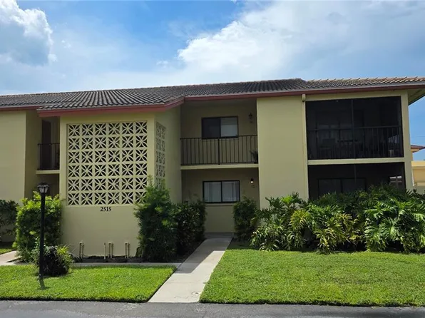 2515 Bayshore Gardens Pkwy, Bradenton, FL