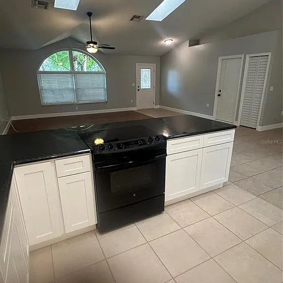 1181 Anne Elisa Cir — Photo 15