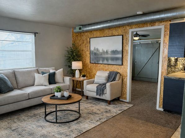 120 NW 17th St APT 6