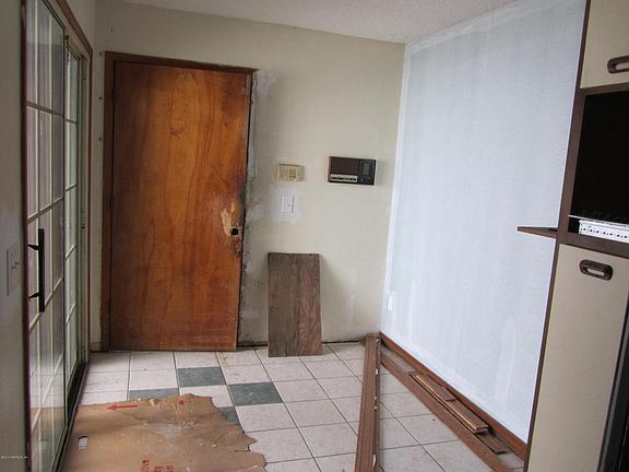 5th image of 1204 Fromage Way