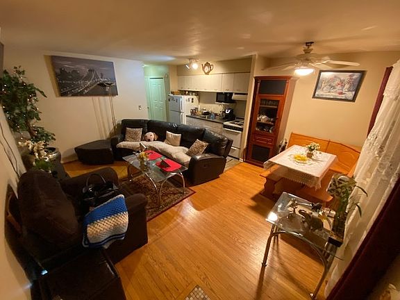 5th image of 7201 W Wellington Ave APT B3