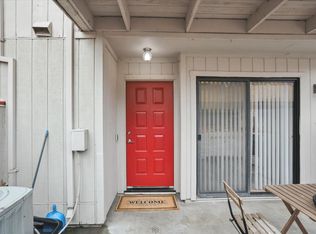 4906 Whisper Ln #4B, Sacramento, CA 95841