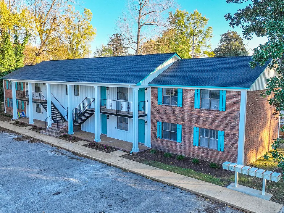 Magnolia Place Apartments