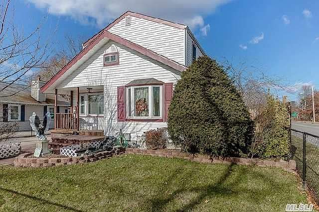 1st image of 991 Baeck St