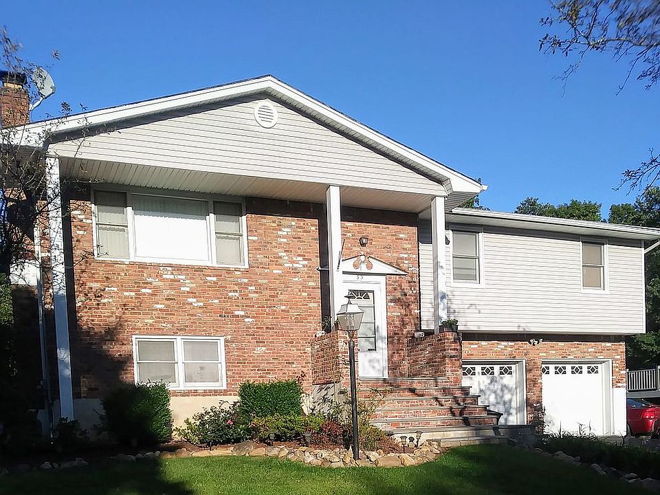 1st image of 33 Jockey Hollow Dr