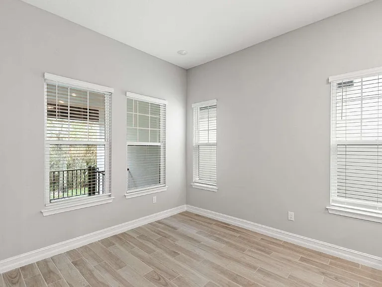1011 Seagrape Dr — Photo 21