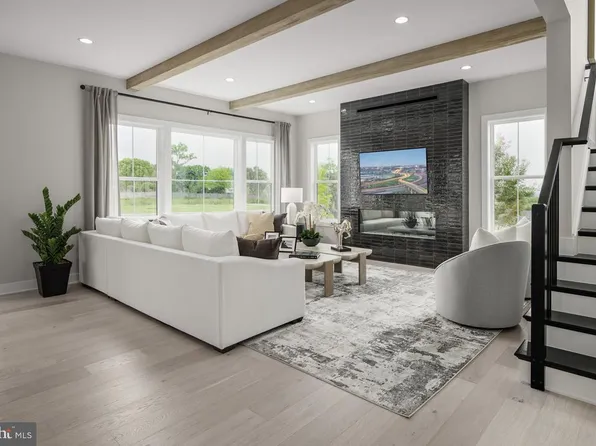 849 N Manchester St, Arlington, VA 22205