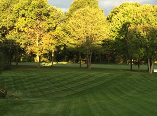 3901 Honors Trce, Howell, MI 48843