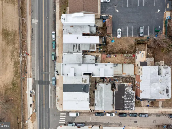 4231 Haverford Ave, Philadelphia, PA 19104