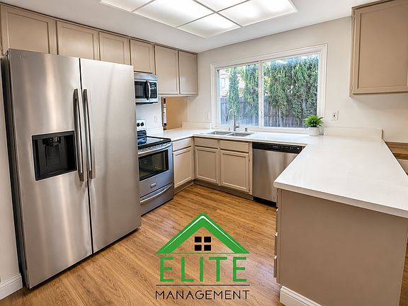 3rd image of 2901 Davenport Way