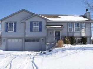 501 S Pelham Path, Raymore, MO 64083