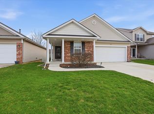 910 Gerike Way, Bloomington, IL 61704