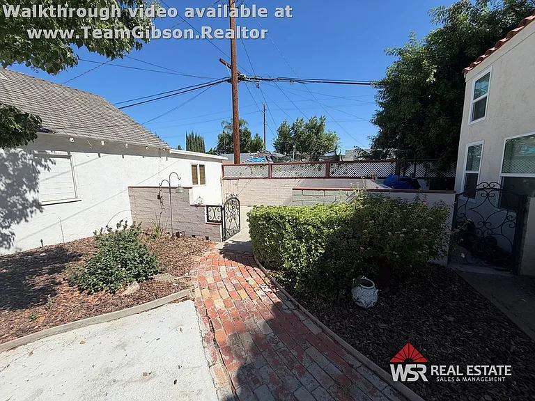 4601 Merrill Ave — Photo 25