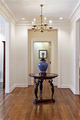 Sold by Tiffany Bauman Real Estate LLC | media 28