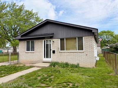 1221 E Granet Ave, Hazel Park, MI, 48030