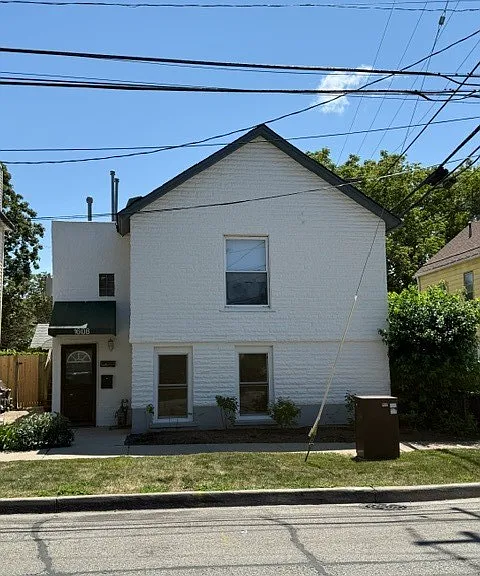 1608 Greenleaf St #1 — Photo 1