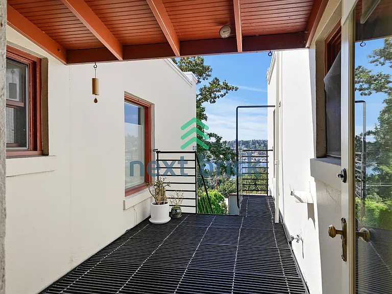 2913 Franklin Ave E #B — Photo 15
