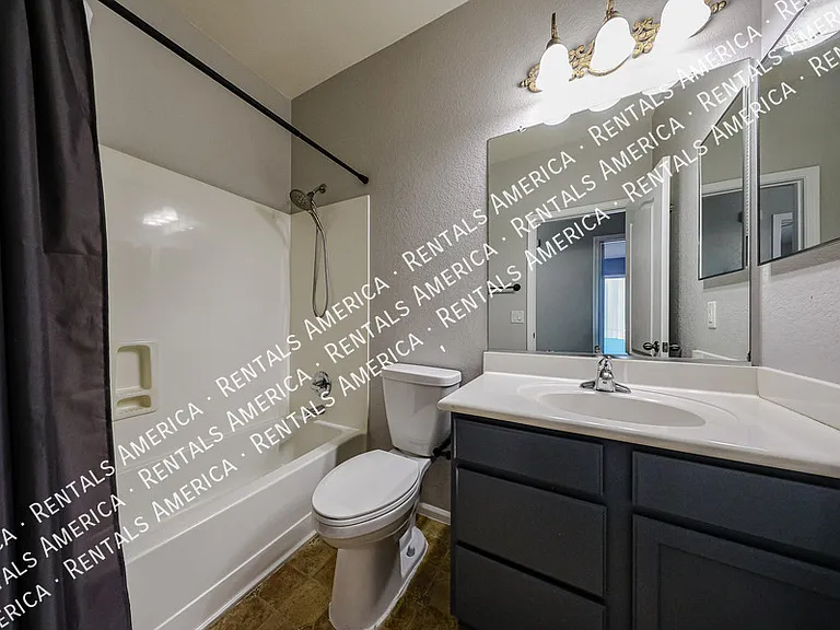 51 W Hereford Dr — Photo 30