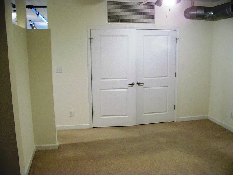815 Porter St #319 — Photo 15