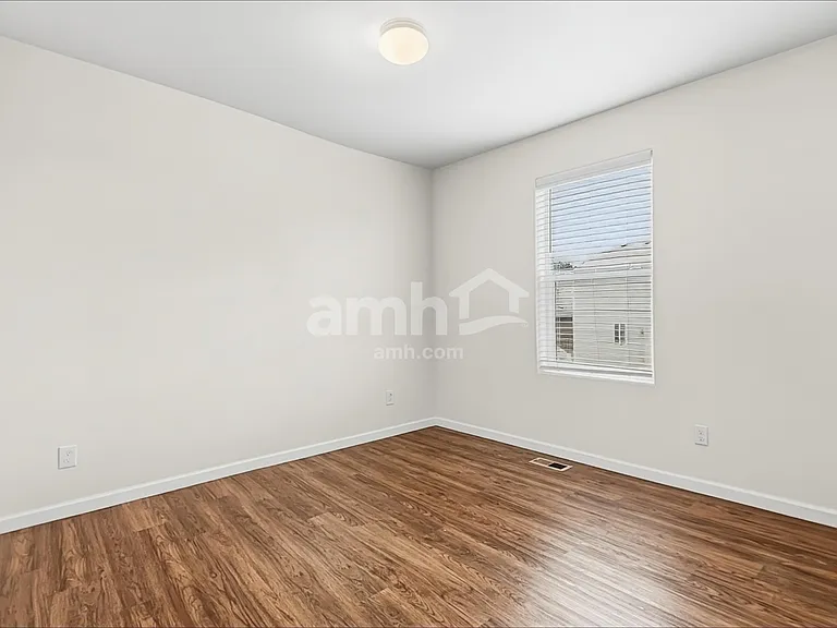 18960 112th Avenue Ct E — Photo 18