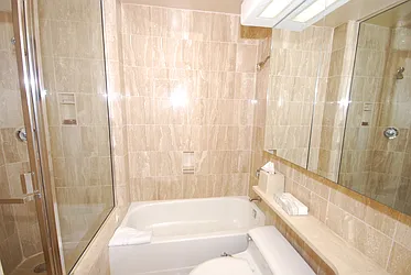Sold by Yoram Adin, LREB