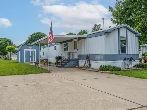 8836 Stevensville Baroda Rd #83, Baroda, MI 49101