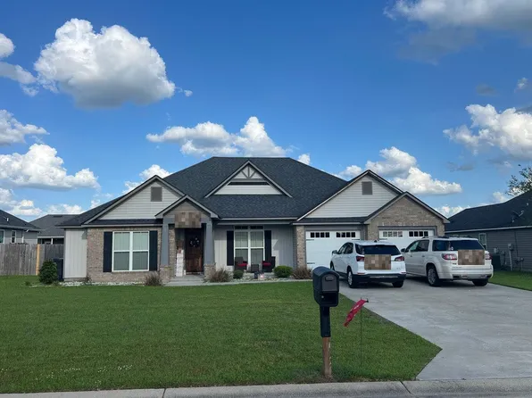 3912 Valiant Ct, Valdosta, GA 31605