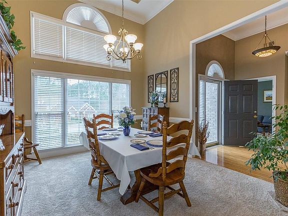 5th image of 9505 Greens Mill Ct