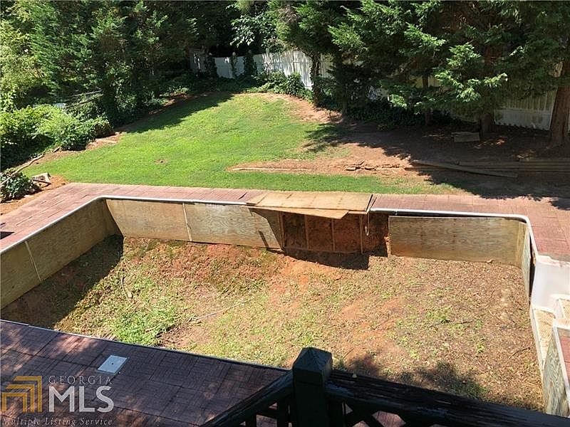 2nd image of 3105 Everson Ct