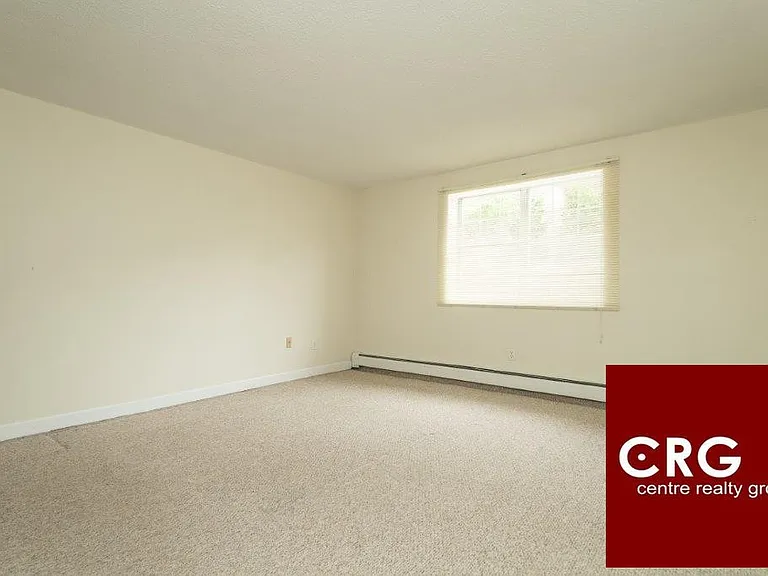 162 Summer St #11D — Photo 7