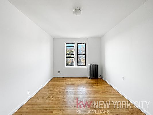 5th image of 45 Bay 28 St #D6