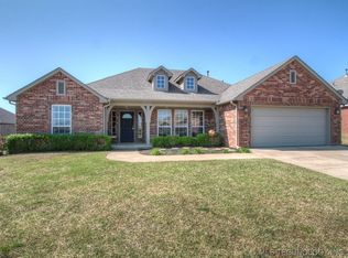 13004 E 113th St, Owasso, OK 74055