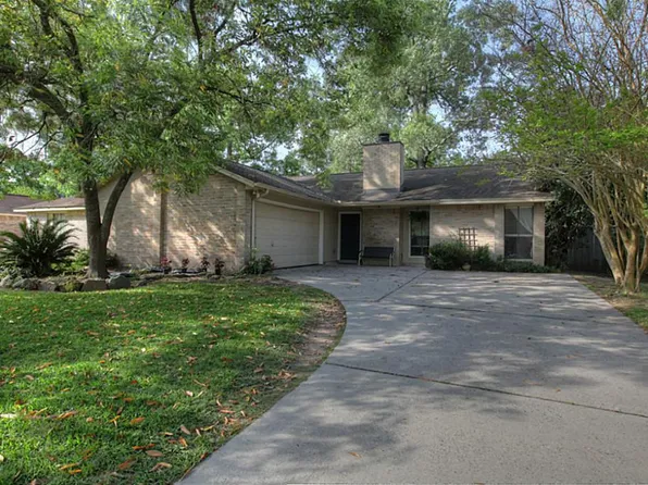 4058 Sherwood St E, Kingwood, TX 77339